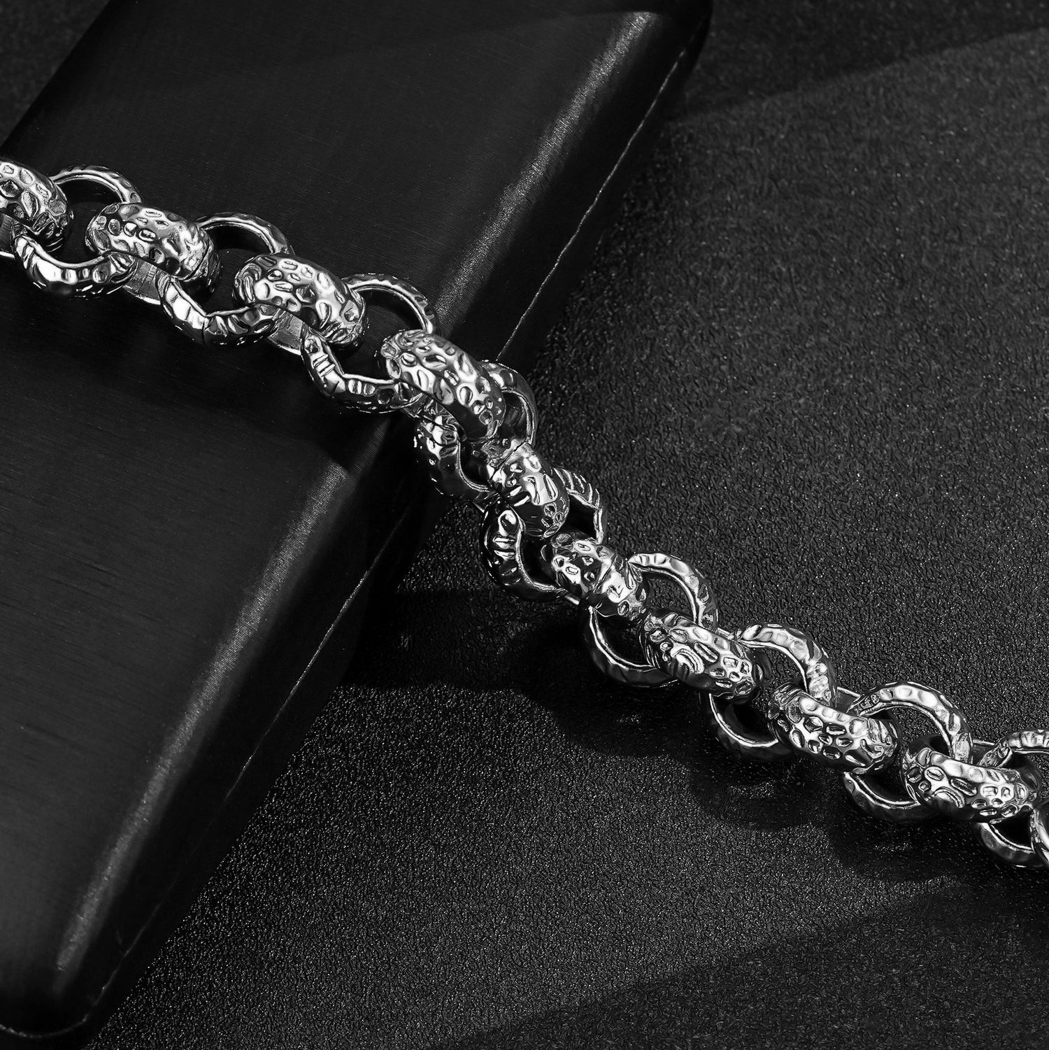 15mm Silver Pattern Leopard Print Belcher Bracelet 8.5 Inch (New) - Image 4