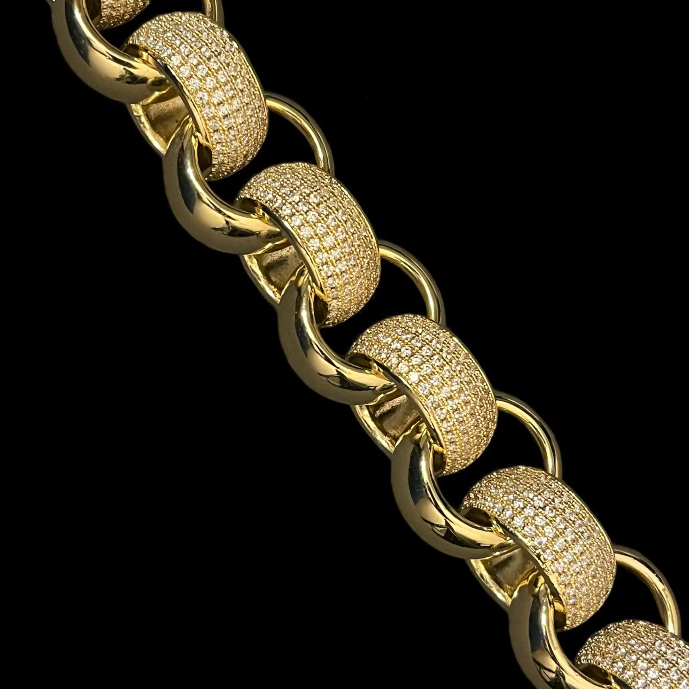 20mm Gold XXL Belcher Bracelet with Stones - Image 3