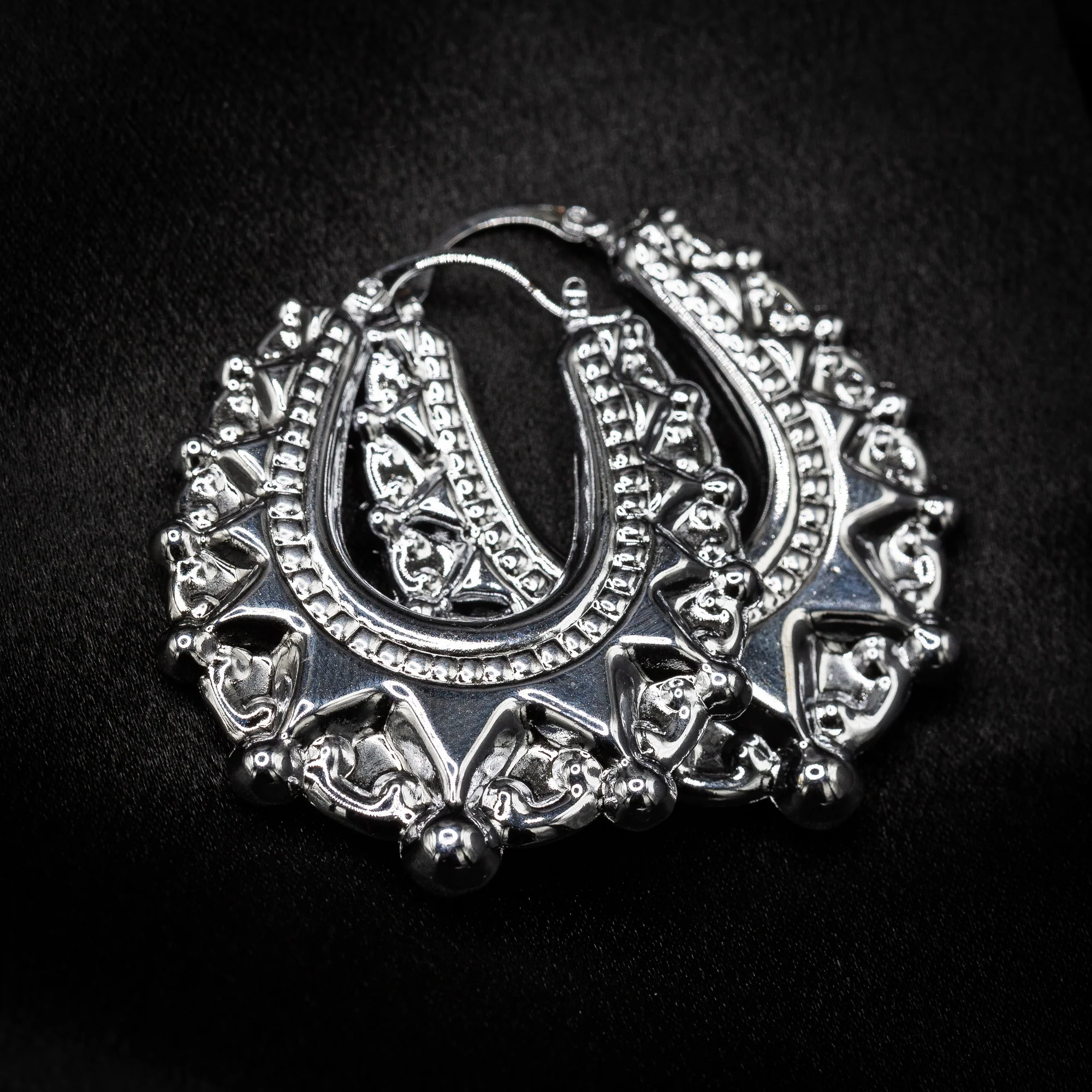 Silver Oval Gypsy Creole Earrings 48mm - Image 7