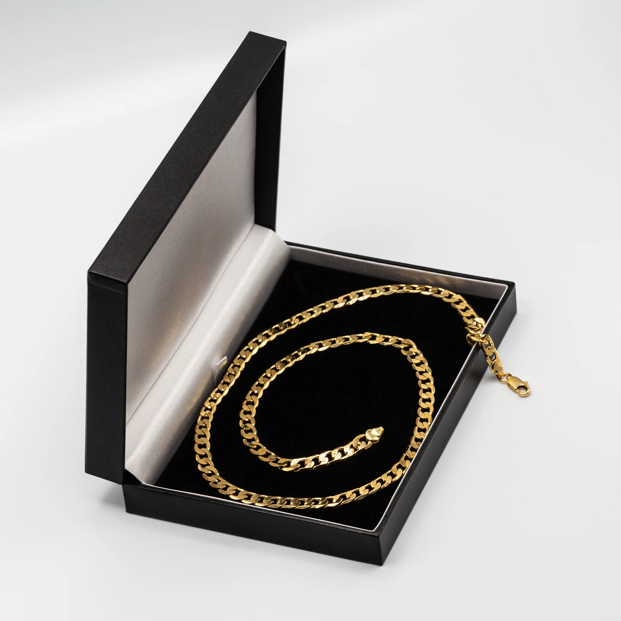 Gold Curb Chain Necklace 6mm - Image 6