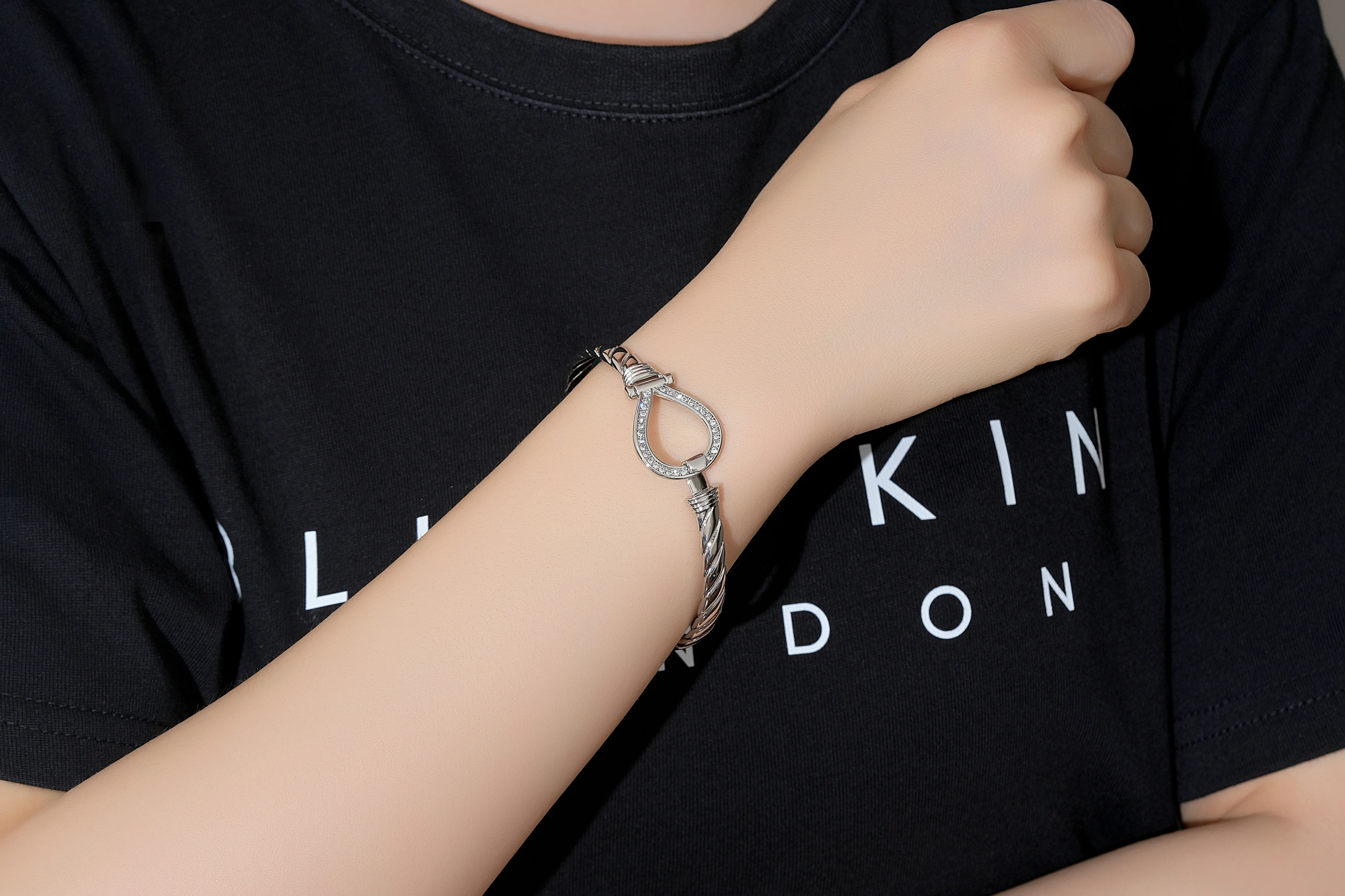Silver Crystal Bangle 6mm - Image 4