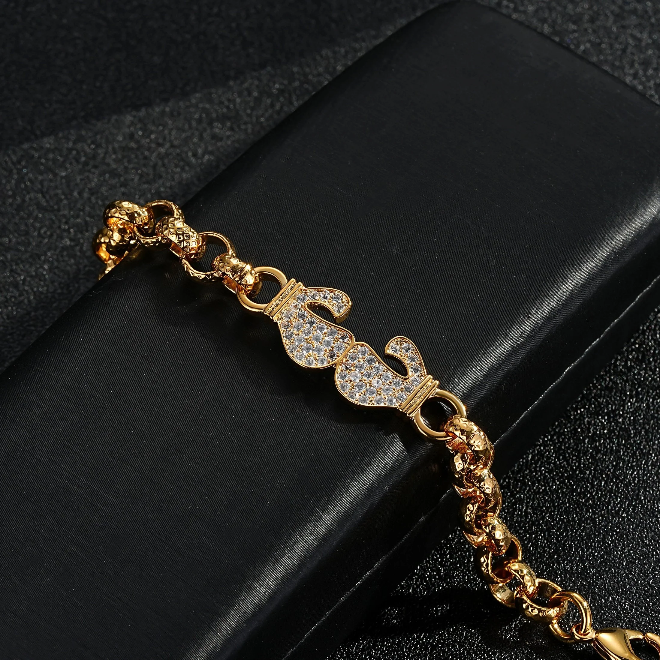 New 8mm Gold Boxing Gloves Belcher Bracelet 8.5 Inch - Image 2