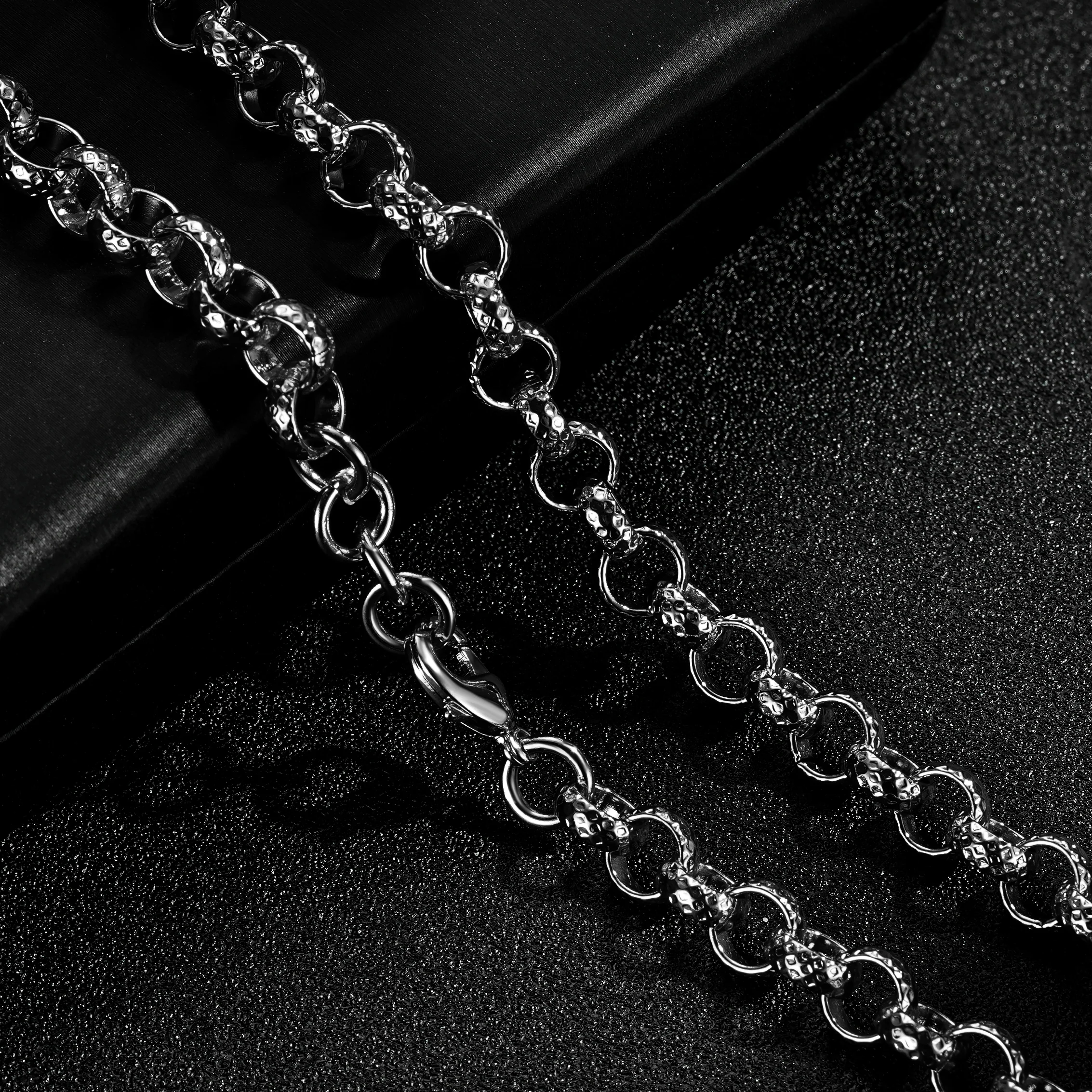 Silver Patterned Belcher Chain 8mm - Image 4