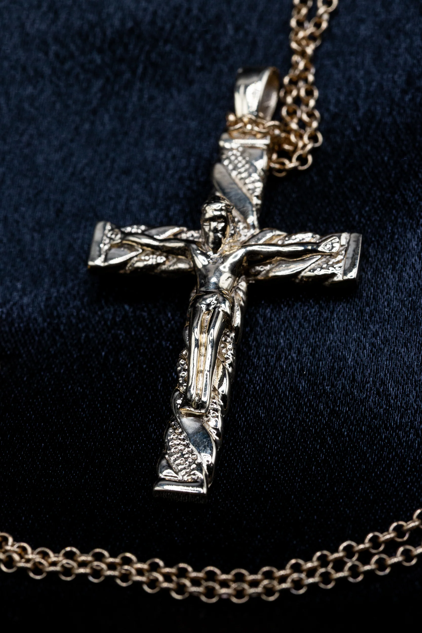 Yellow Gold Engraved Crucifix Cross Pendant & Gold Round Belcher Chain (24 Inch) - Image 3