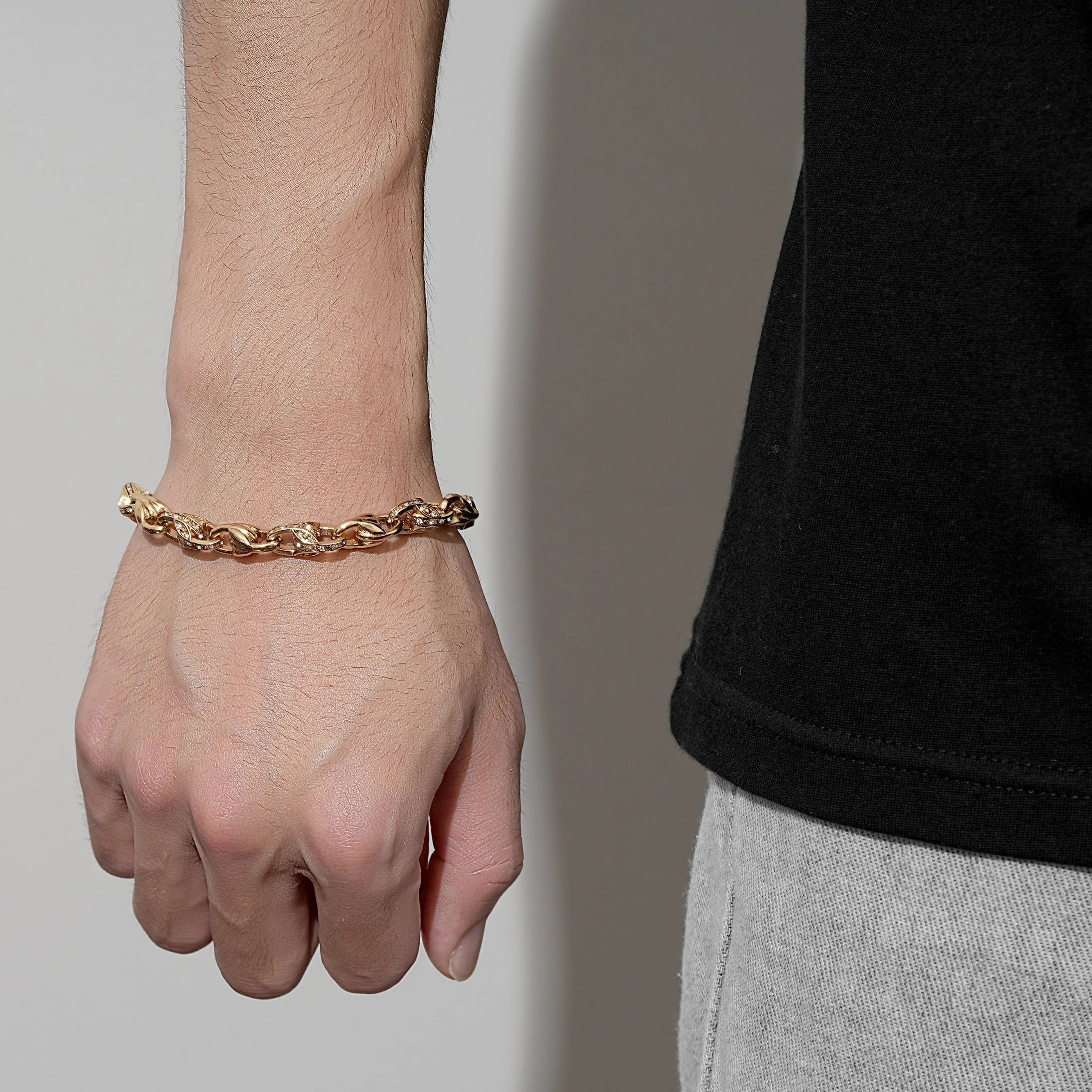 Luxury Gold 3D Tulip Bracelet with Stones and Albert Clasp - Image 3