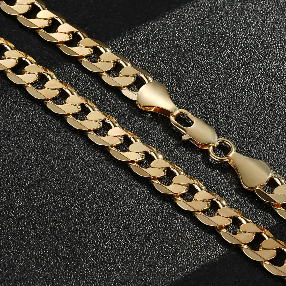 Gold Curb Chain Necklace 9mm - Image 6