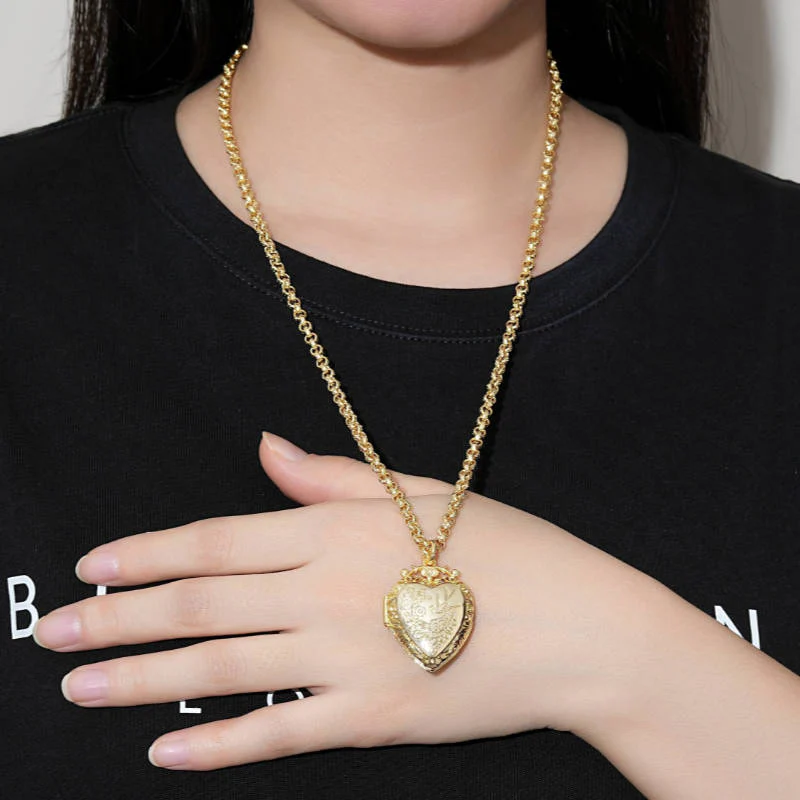 New Gold & Heart Locket with Birds and Flowers - Image 4