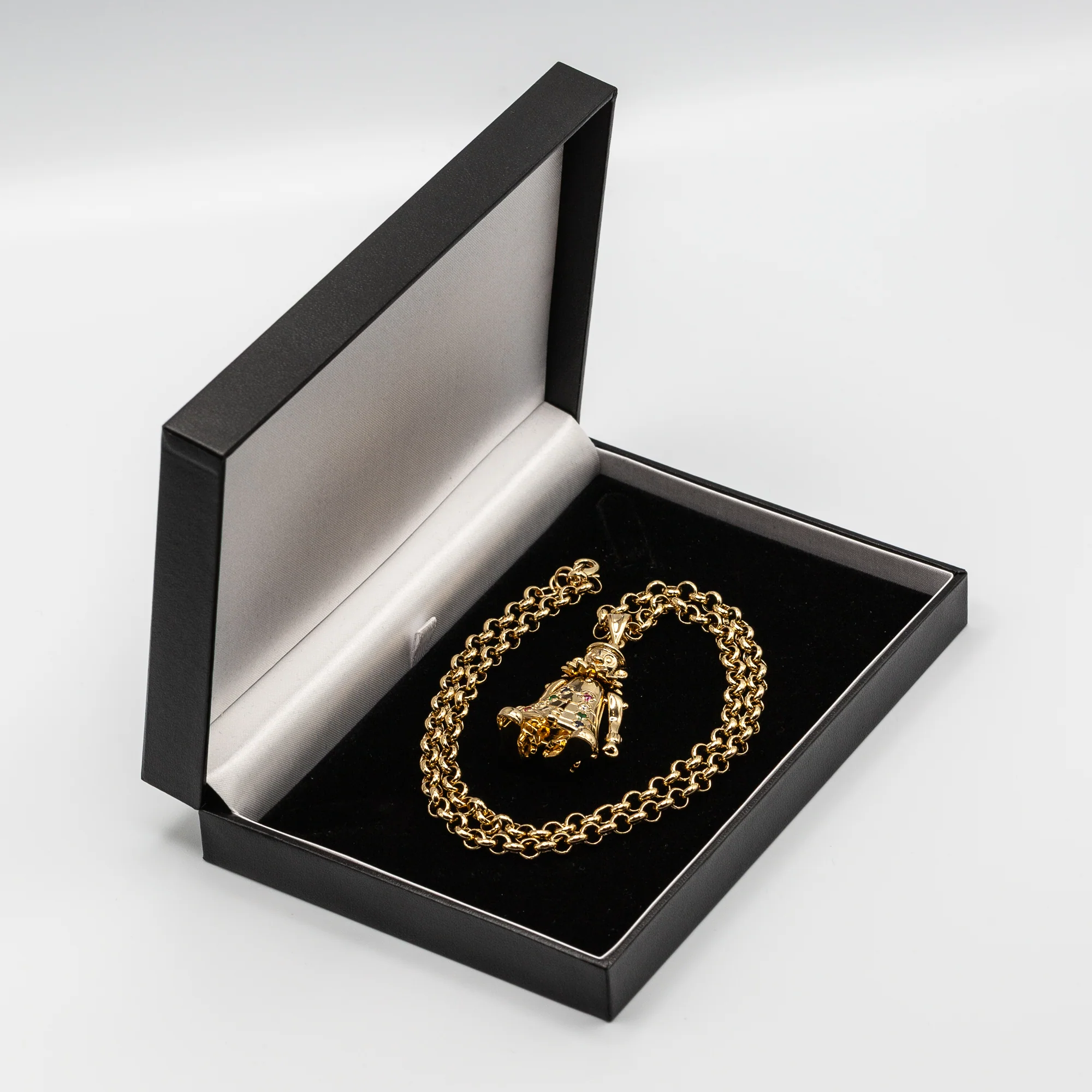 New Gold Large 3D Clown Pendant with Belcher Chain - Image 7