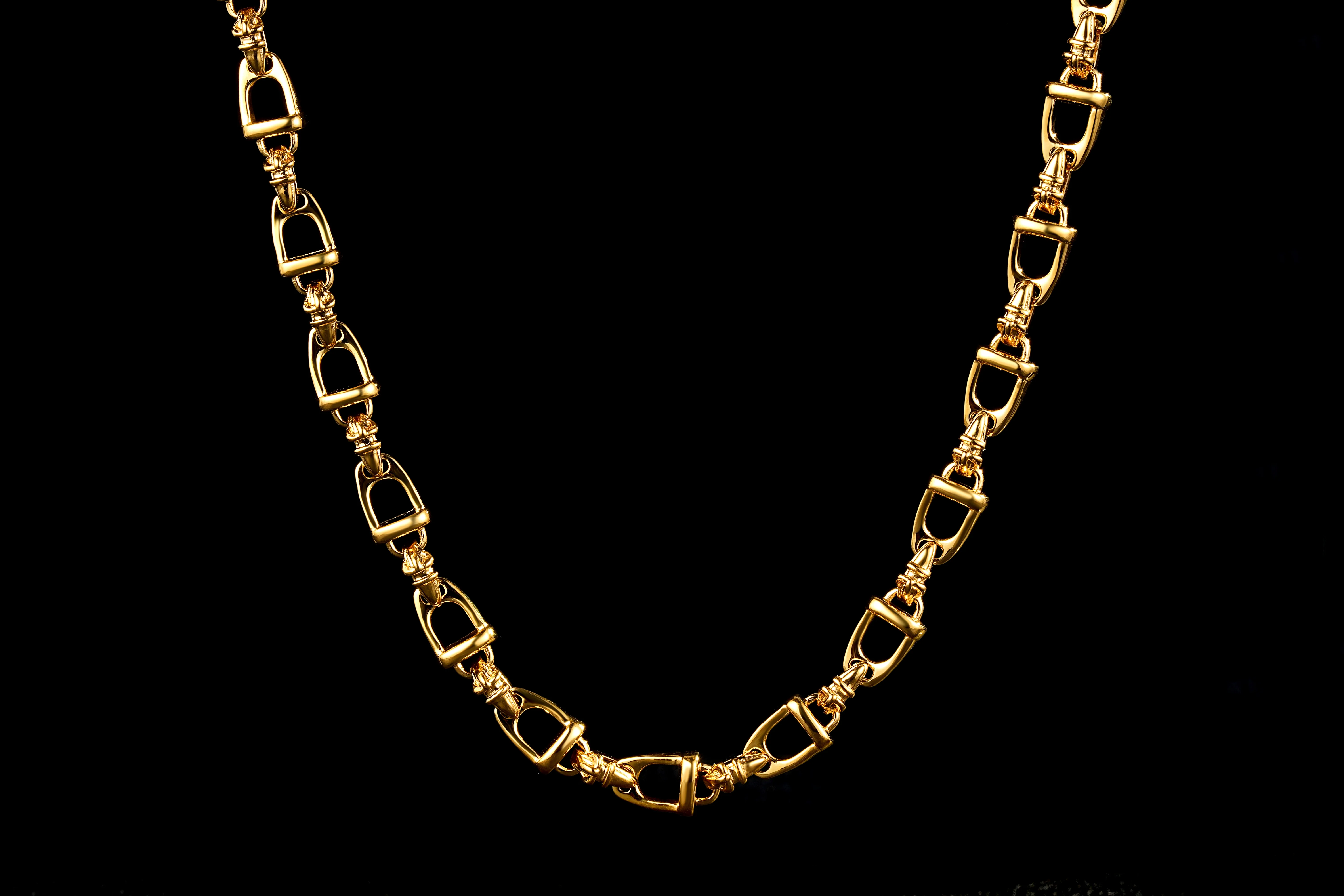 Gold Stirrup & Buckle Link Chain Necklace 24 inches Welded Equestrian Style 62g Heavy - Image 4