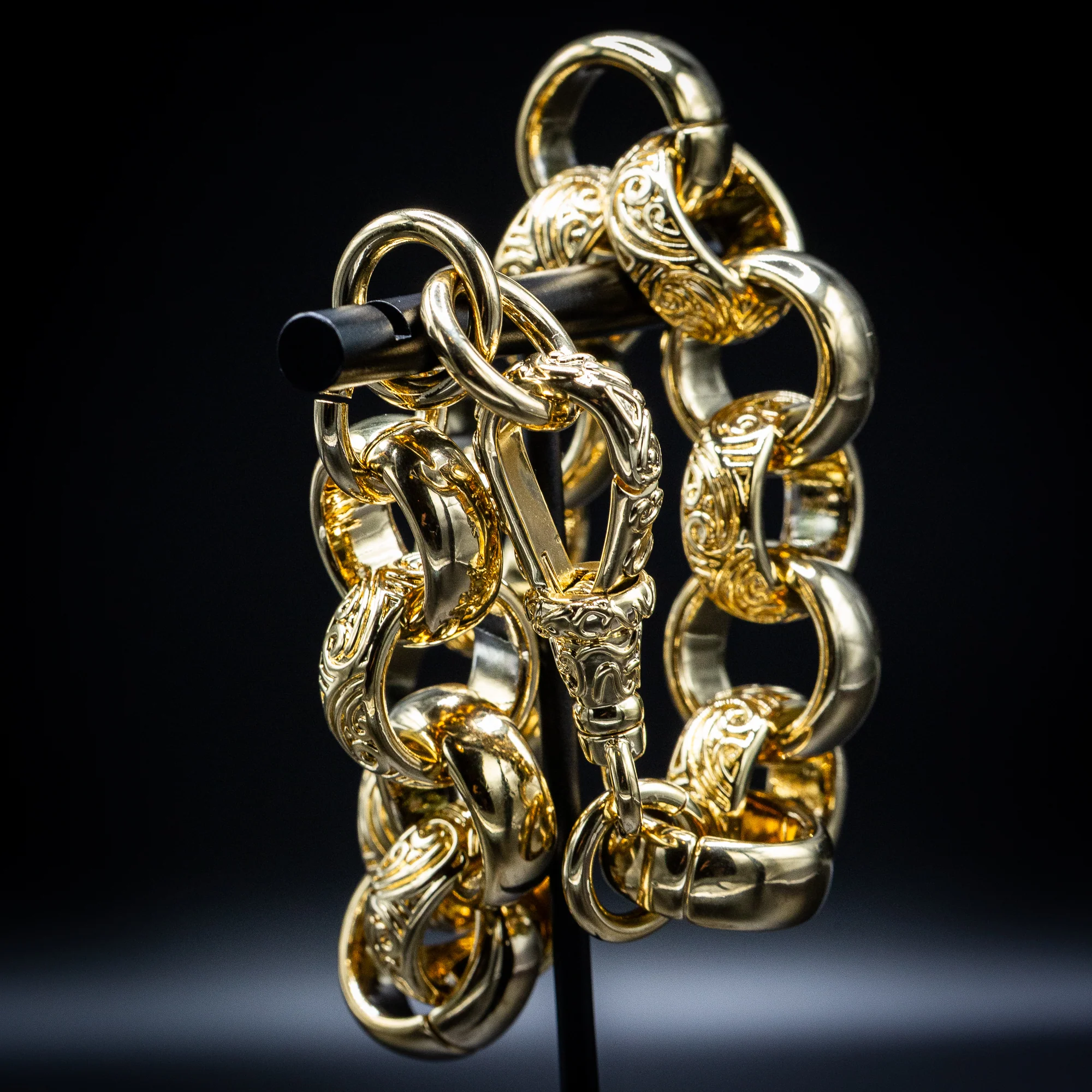 Gold Crystal Belcher Bracelet 18mm - Image 8