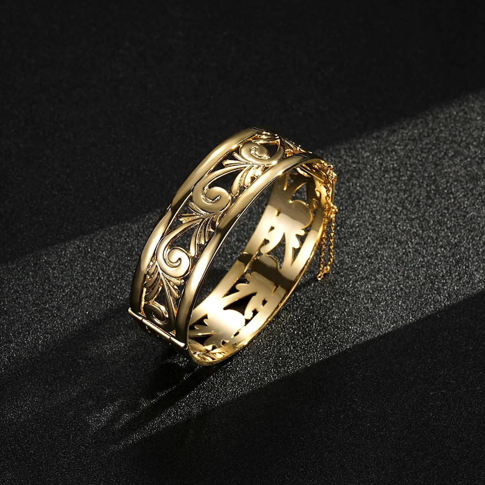 20mm Gold Filigree Bangle Bracelet with Safety Chain - Image 6