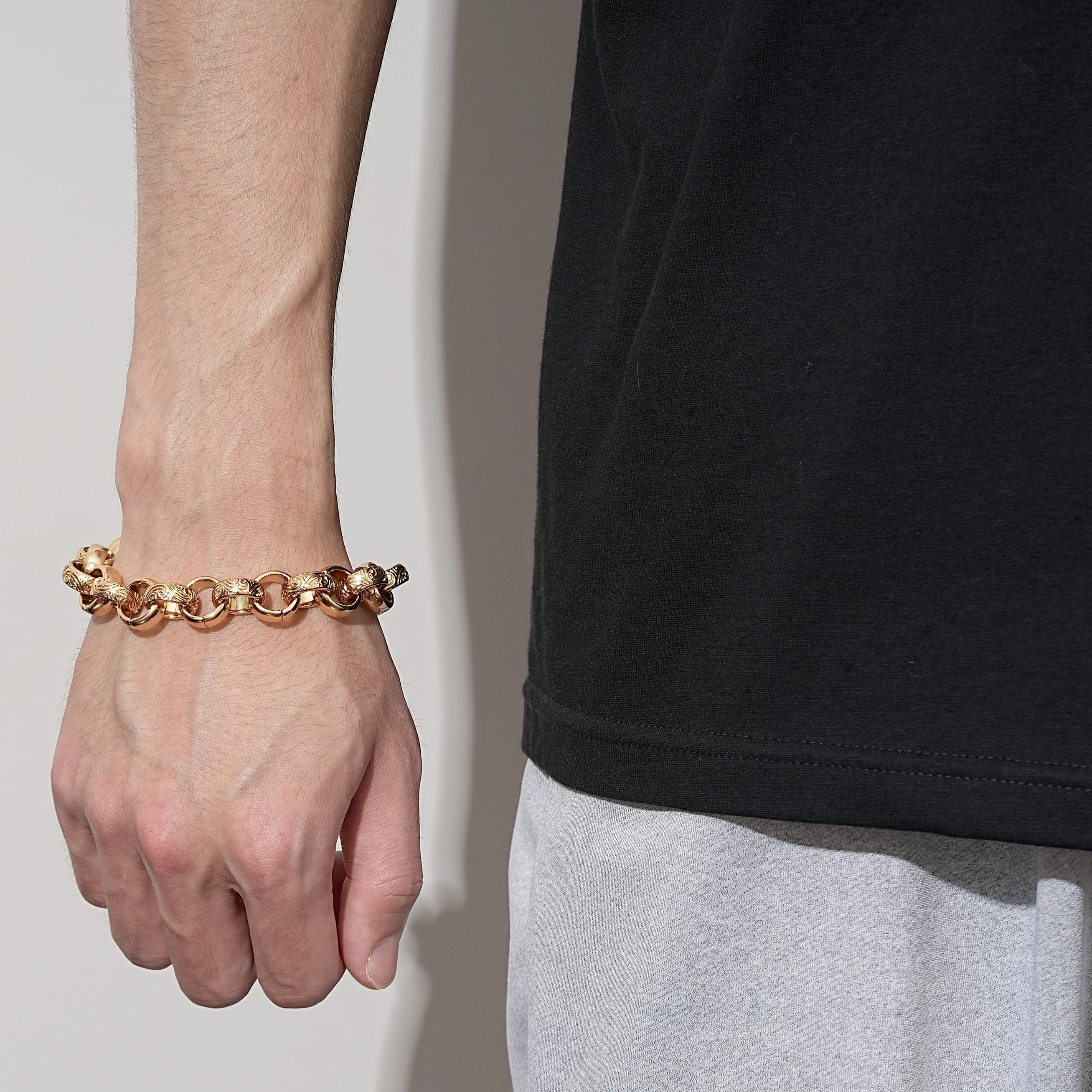 Gold Ornate Belcher Bracelet 15mm - Image 3