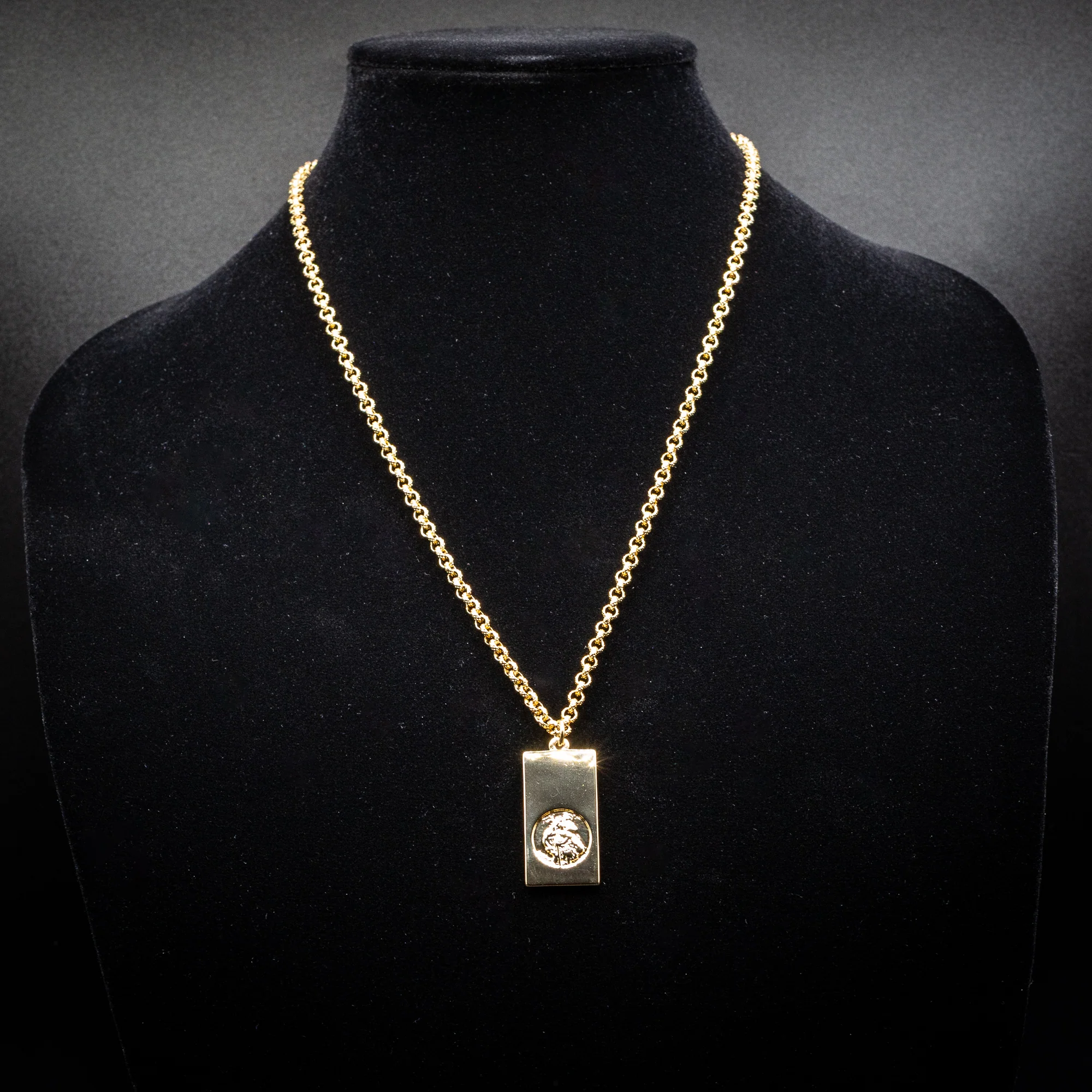 Gold St Christopher Ingot Pendant - Image 4