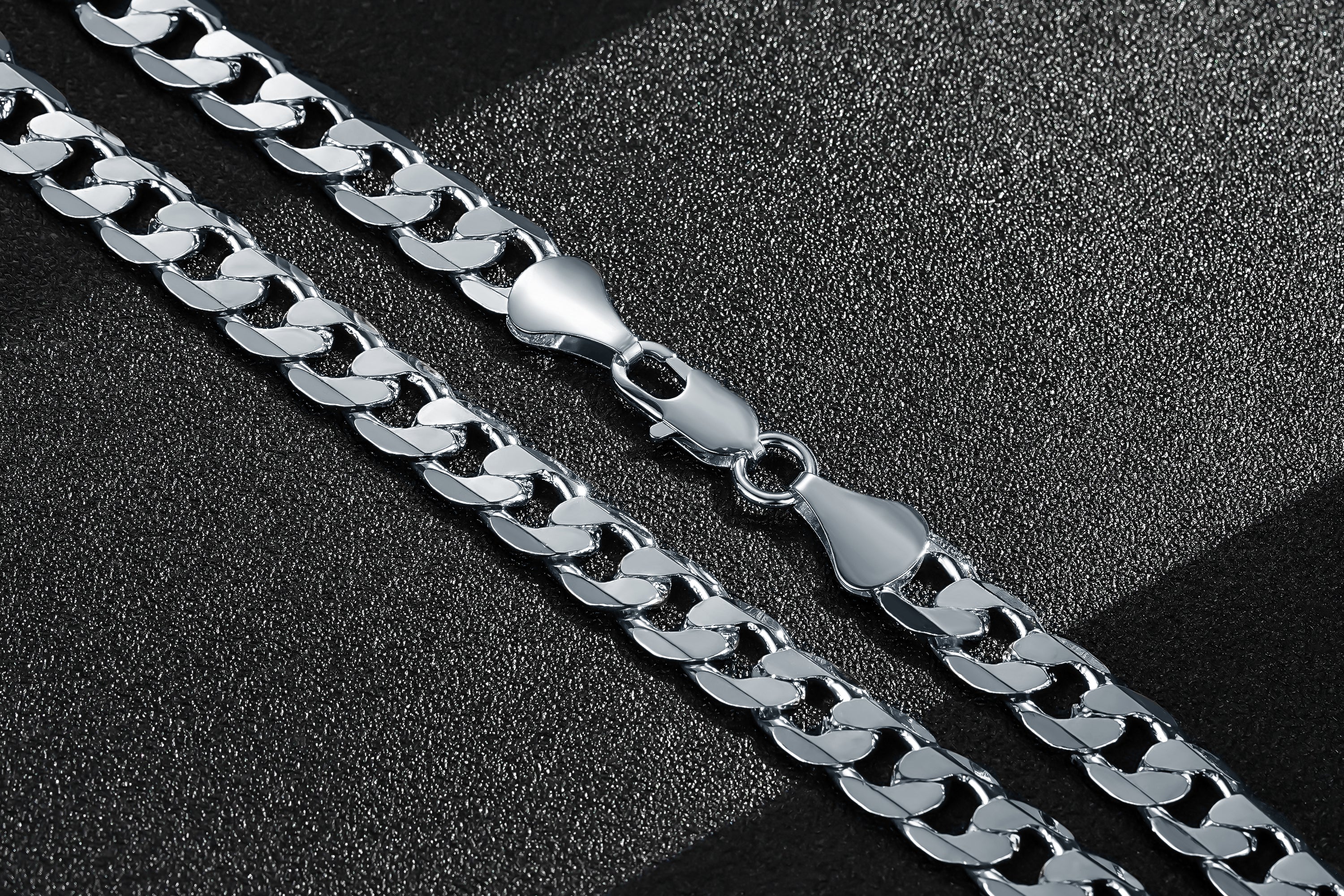 Silver Curb Chain Necklace 9mm - Image 4